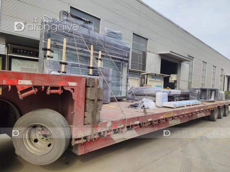 廣東智能公交站臺(tái)發(fā)貨