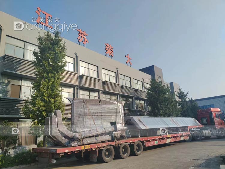 上海智能公交站臺(tái)第六批次發(fā)貨