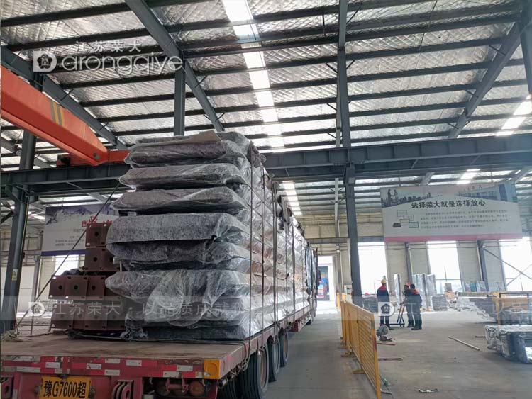 浙江智慧候車亭項目順利發貨配圖一